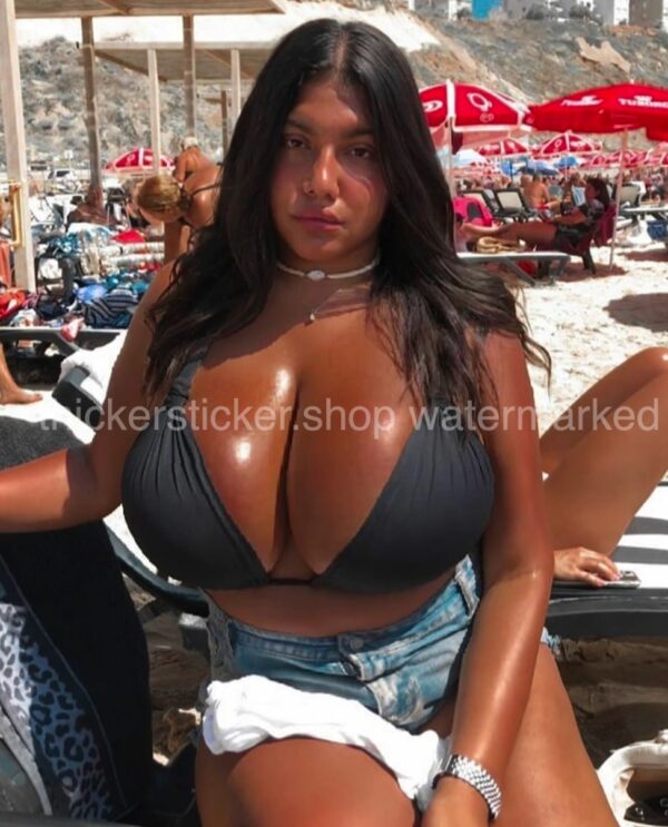 Tanned tits